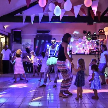 Chalet 3 Etoiles - Piscine - Eeebae * Rocamadour