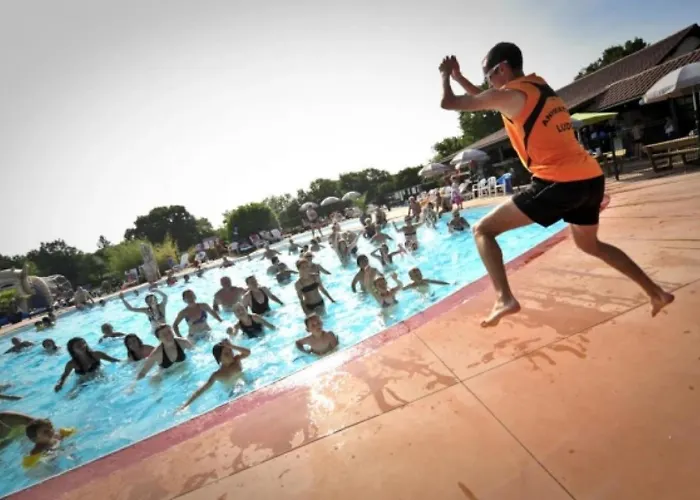 Chalet 3 Etoiles - Piscine - Eeebae Rocamadour