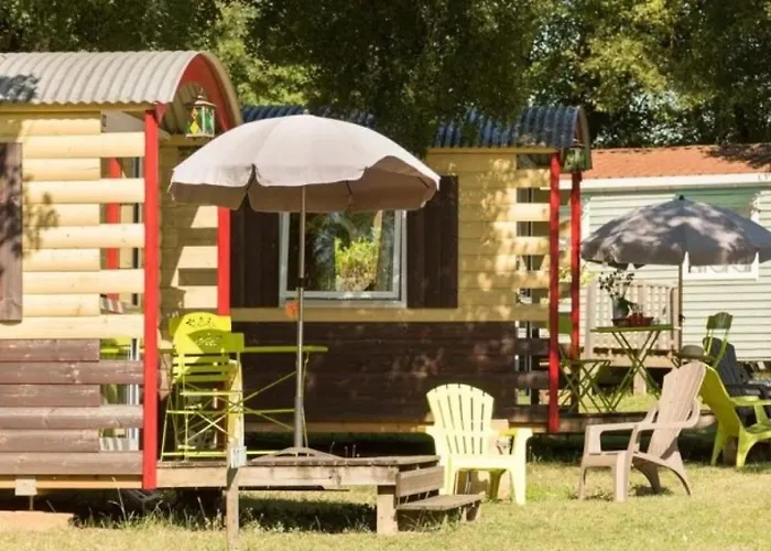 Chalet 3 Etoiles - Piscine - Eeebae Rocamadour