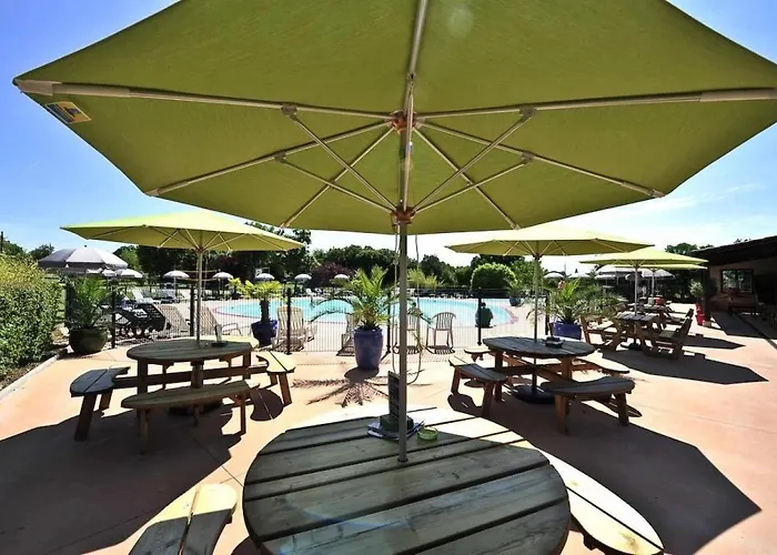 Chalet 3 Etoiles - Piscine - Eeebae Kamp alanı Rocamadour