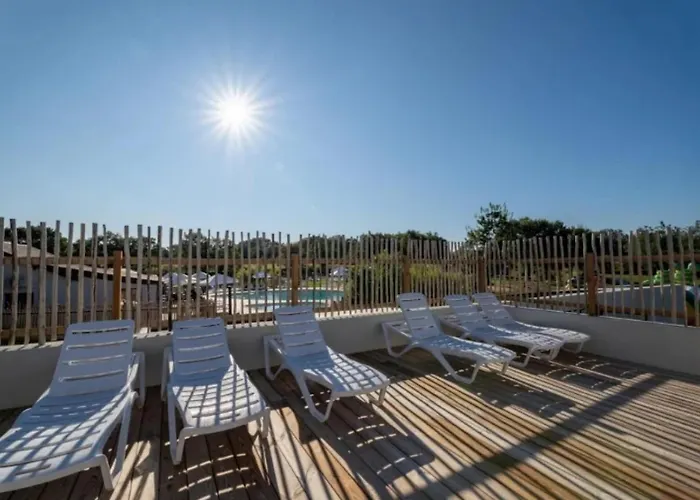 Chalet 3 Etoiles - Piscine - Eeebae Kamp alanı Rocamadour