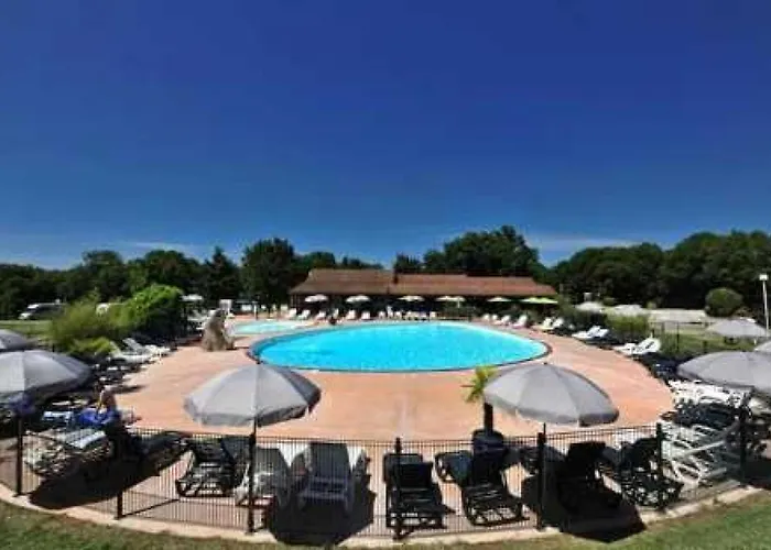 Kamp alanı Chalet 3 Etoiles - Piscine - Eeebae Rocamadour