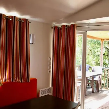 Chalet 3 Etoiles - Piscine - Eeebae * Rocamadour