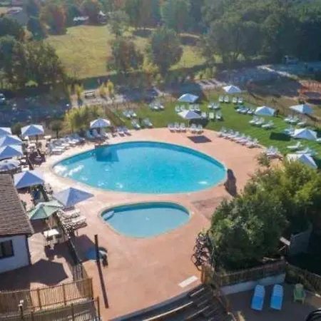 Camping Chalet 3 Etoiles - Piscine - Eeebae