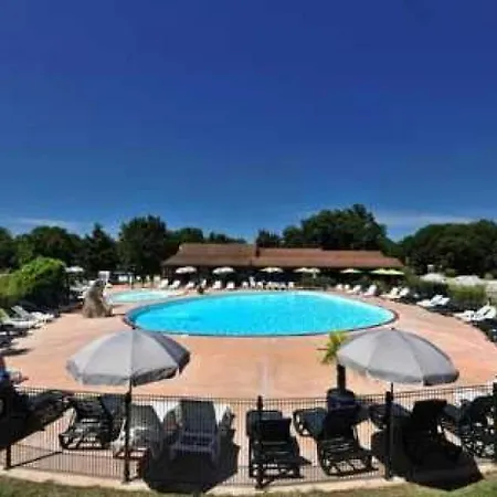 Camping Chalet 3 Etoiles - Piscine - Eeebae Rocamadour